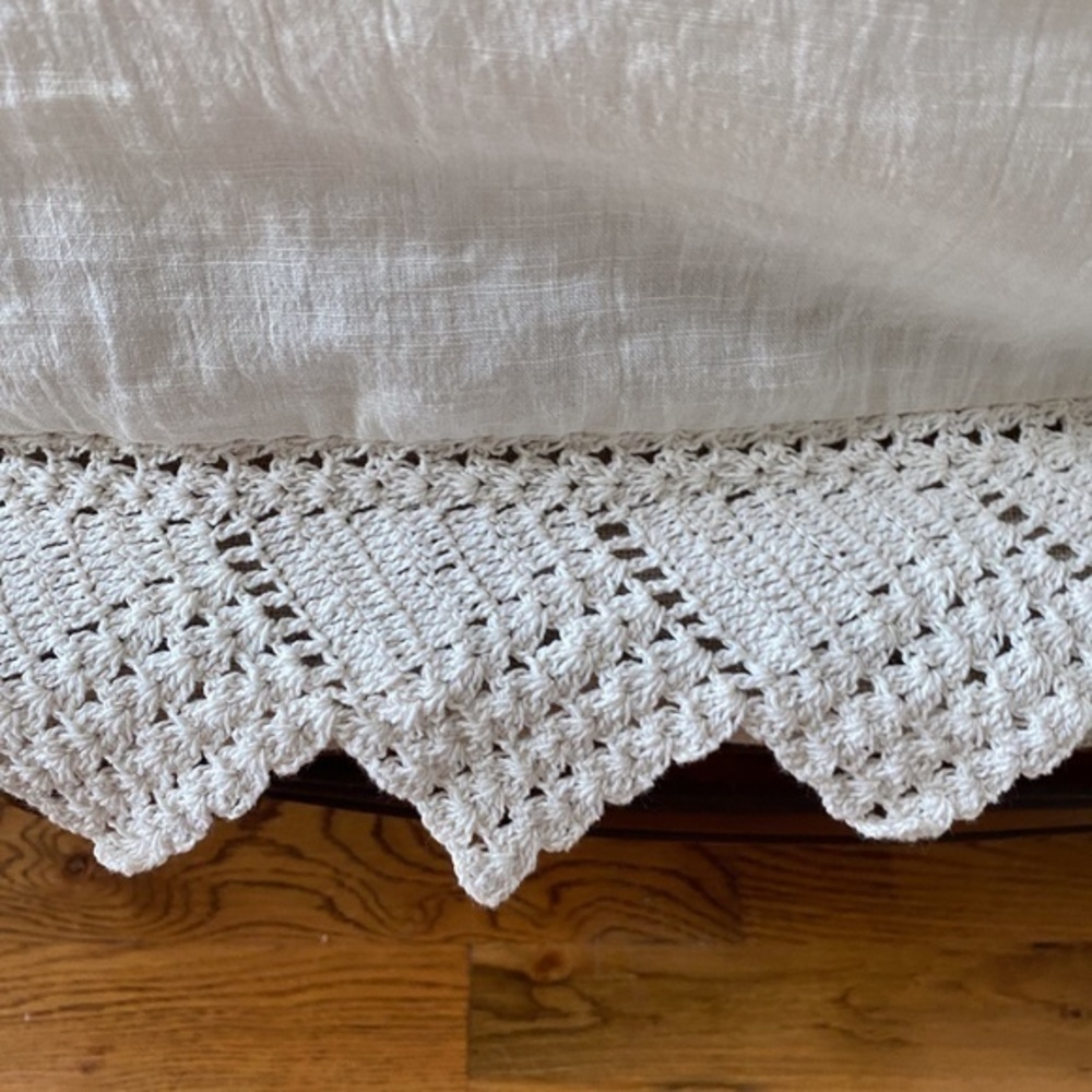 Anthropologie Beige Linen Crochet Lace Euro Sham - Picture 6 of 6